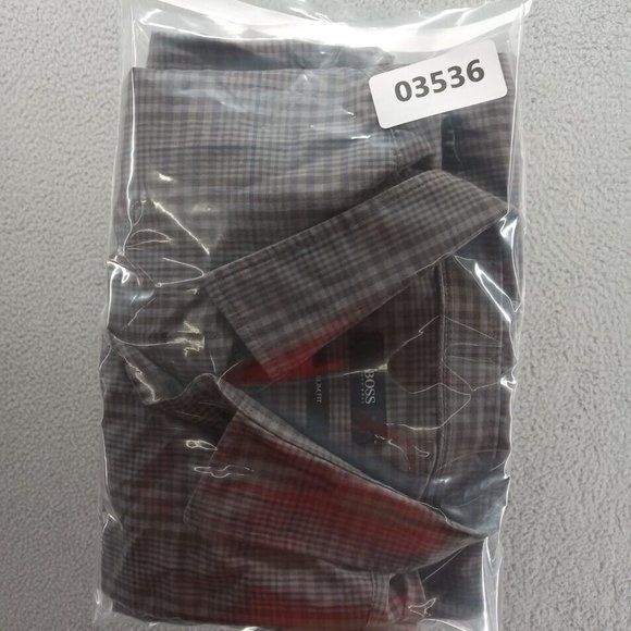 Hugo‎ Boss Shirt Mens Large Dark Gray Plaid Slim Fit Button Up Dressy Office - Picture 8 of 8